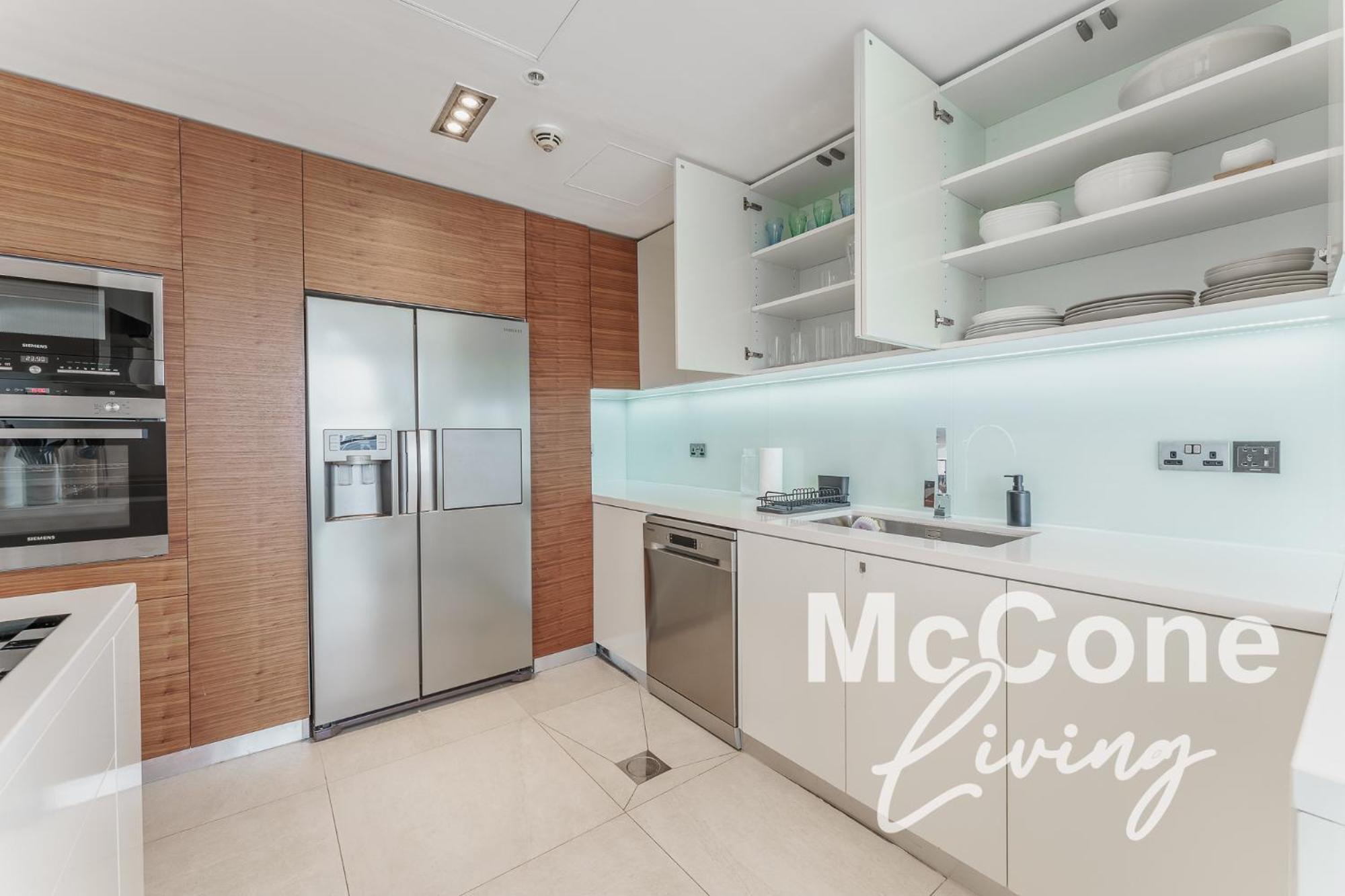 Prime Downtown 2br Retreat * Dubai